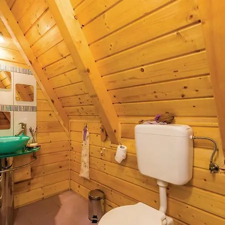 House With Pool And Sauna Vikendica *